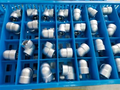 0,75" 90 степени колена, СВ, 3000, АСМЕ Б16.11, А182 Ф51, НАЦЕ